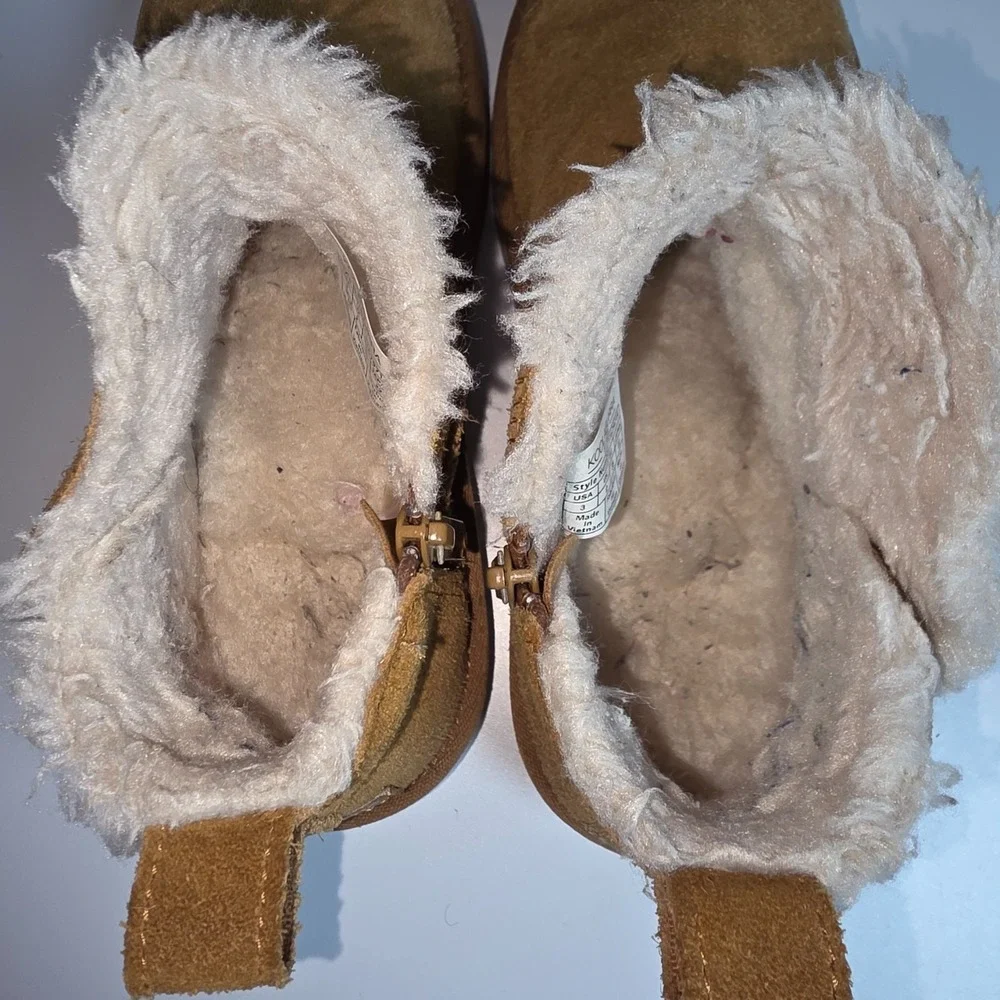 Koolaburra by‎ UGG Koola Mini Boot Chestnut Girl's Size 3/Women's Size 5